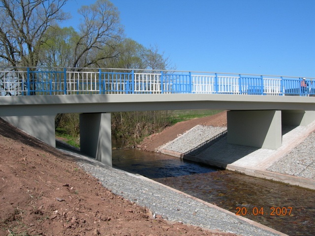 Budowa mostu na rzece Ścinawka w Golińsku